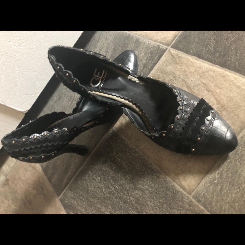 Shoes - Picture 2 of 2